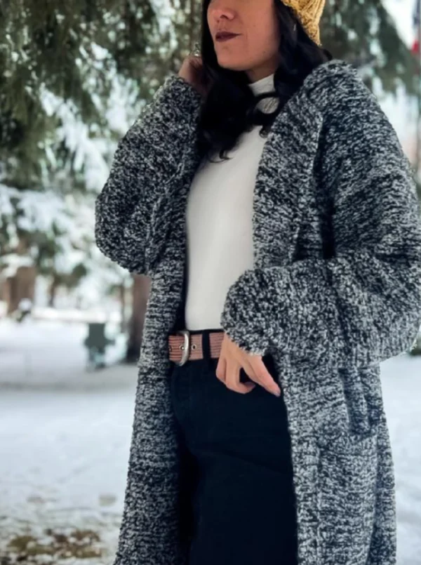 Coat with Visible Seams – 43% Baby Alpaca, 43% Sheep Wool, and 14% Polyamide - Image 3