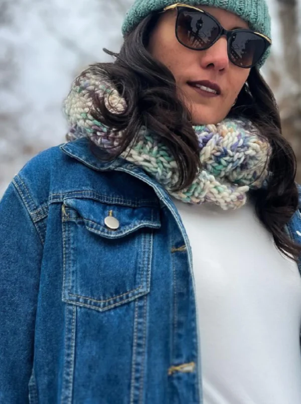 Jean jacket with embroidery - Image 4