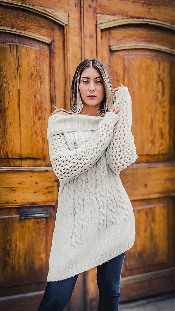 woman-white-whool-shirt